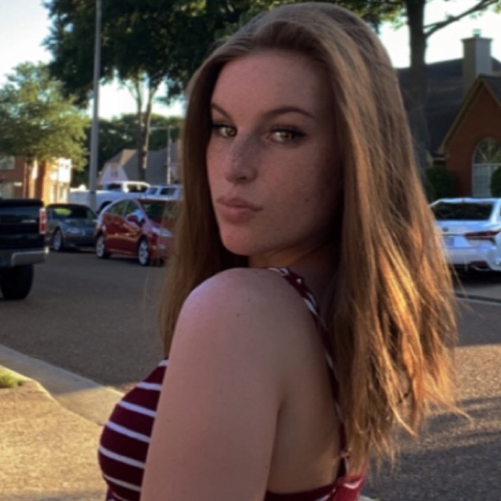 Meet your Posher, Isabella